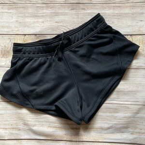 Under Armour Athletic Workout Running Short Shorts Women’s Xtra Small Black
